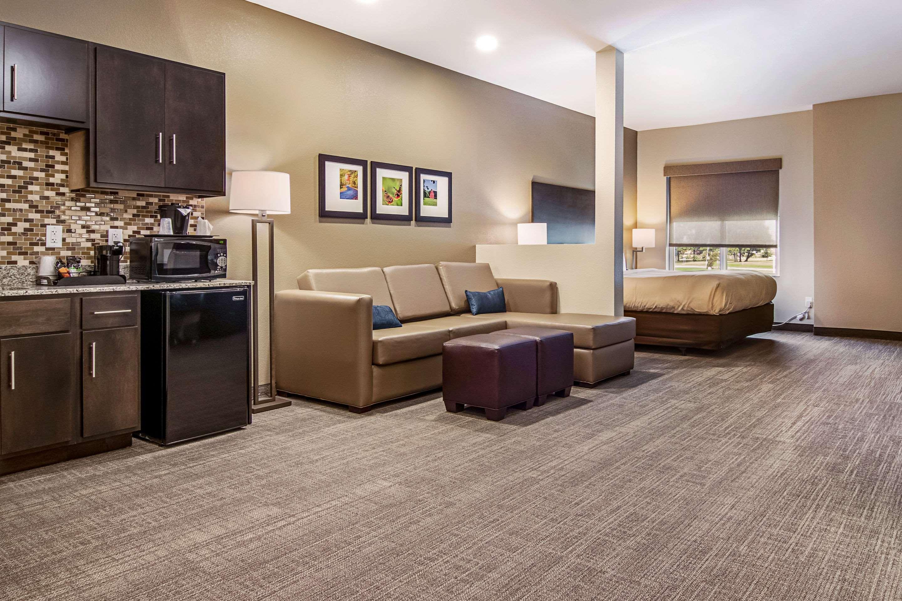 Comfort Suites Wooster Near University Campus Eksteriør billede