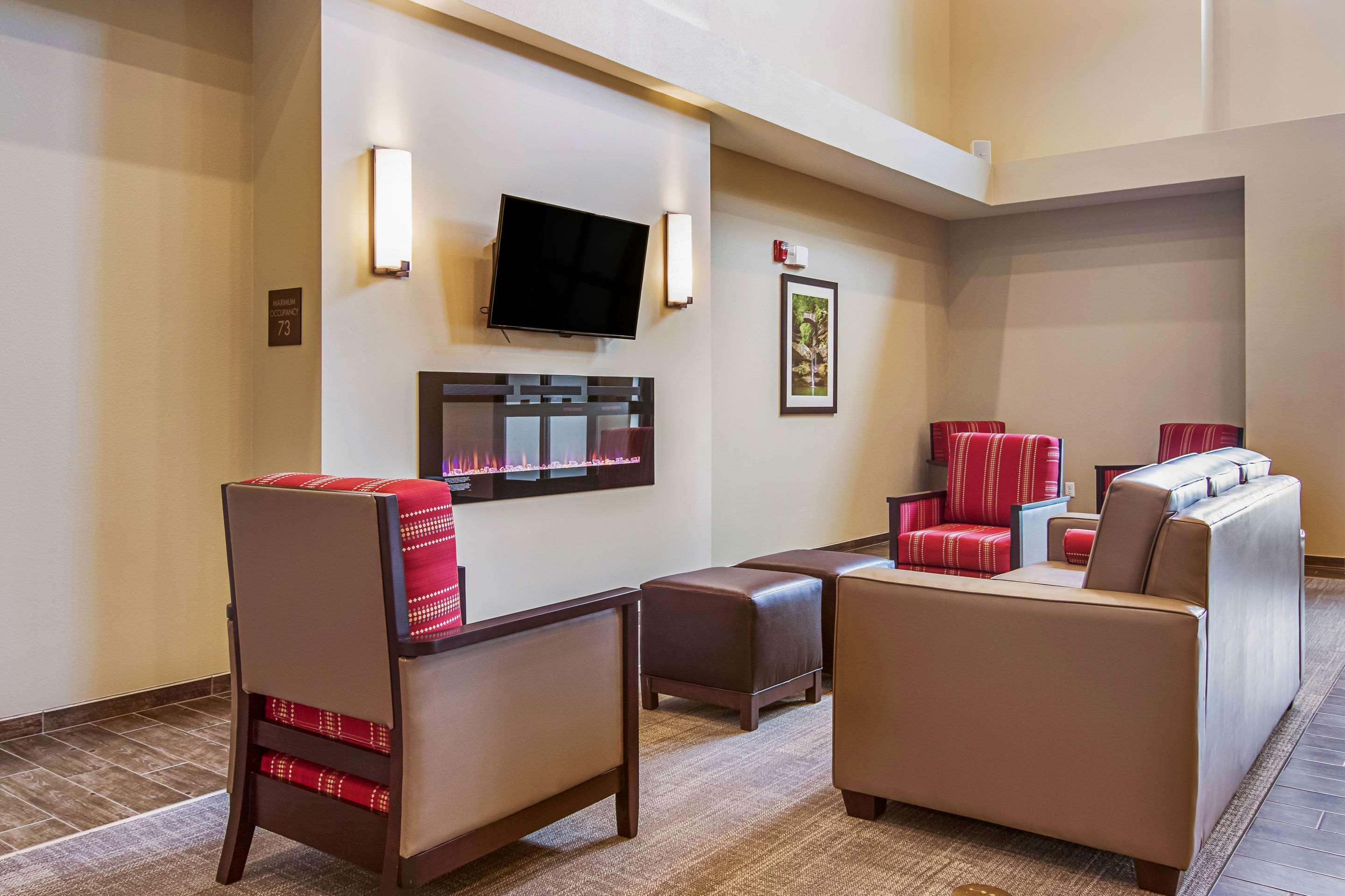 Comfort Suites Wooster Near University Campus Eksteriør billede